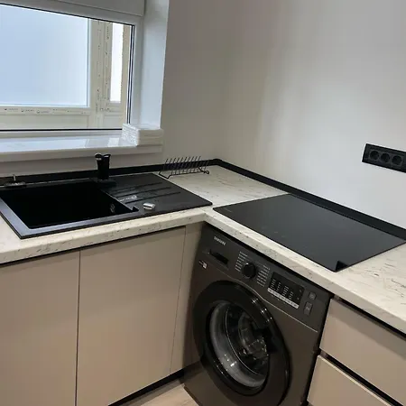 Cozy And Modern Ultracentral 아파트