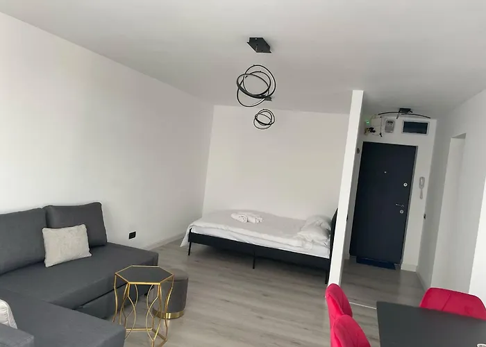 Cozy And Modern Ultracentral